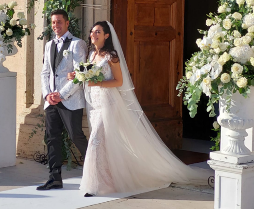 Insieme a Sara e Daniele nel giorno del loro matrimonio